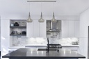 LAMPARA COLGANTE COLOR CROMO DE 3 LUCES LINEALES,  COMPATIBLES CON BOMBILLA LED DE BASE E27, 100CM ALTURA