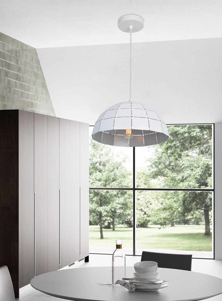 LAMPARA COLGANTE SUPERFICIE BLANCA E INTERIOR PLATA DE 1 LUZ COMPATIBLE CON BOMBILLA LED DE BASE E27, DIAMETRO 30CM ALTURA 130CM