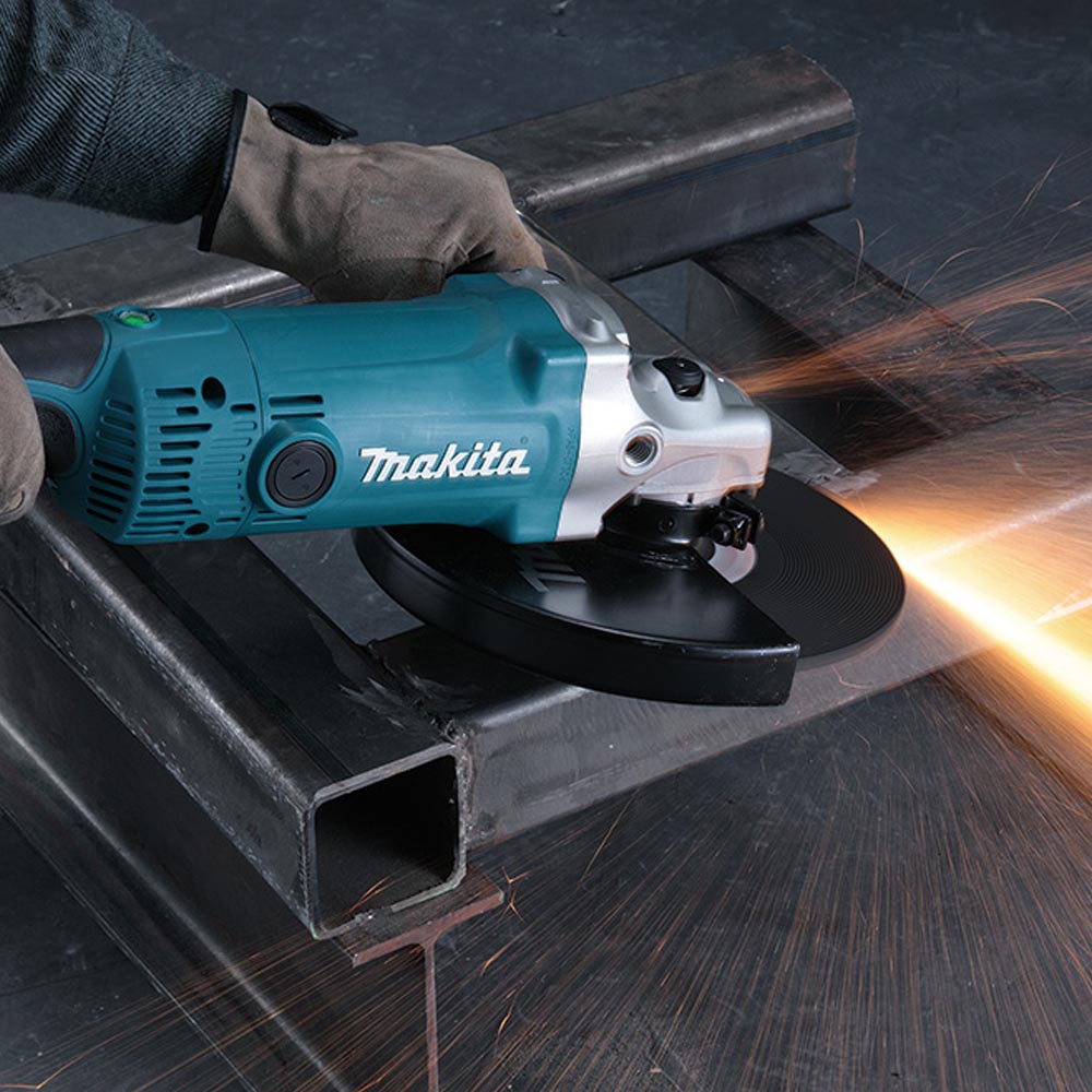 AMOLADORA 2.000W 230mm GA9050 MAKITA