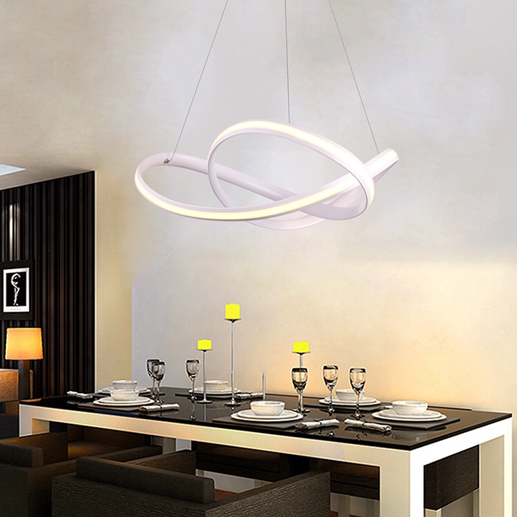 LAMPARA DE TECHO LED 33 W, ALUMINIO COLOR BLANCO LUZ INTERMEDIA 4000K  .CON CLASE DE EFICIENCIA ENERGETICA A++ ALTURA DE 140CM